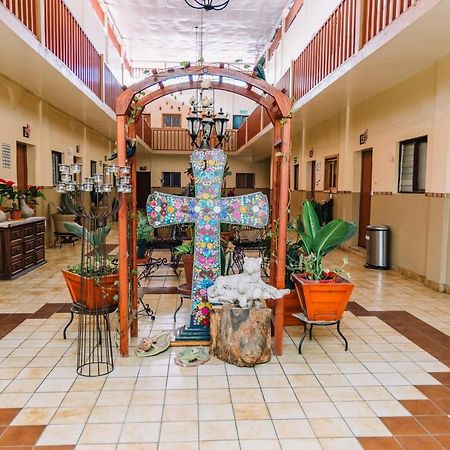 Hotel Cervantino Tapachula Kültér fotó