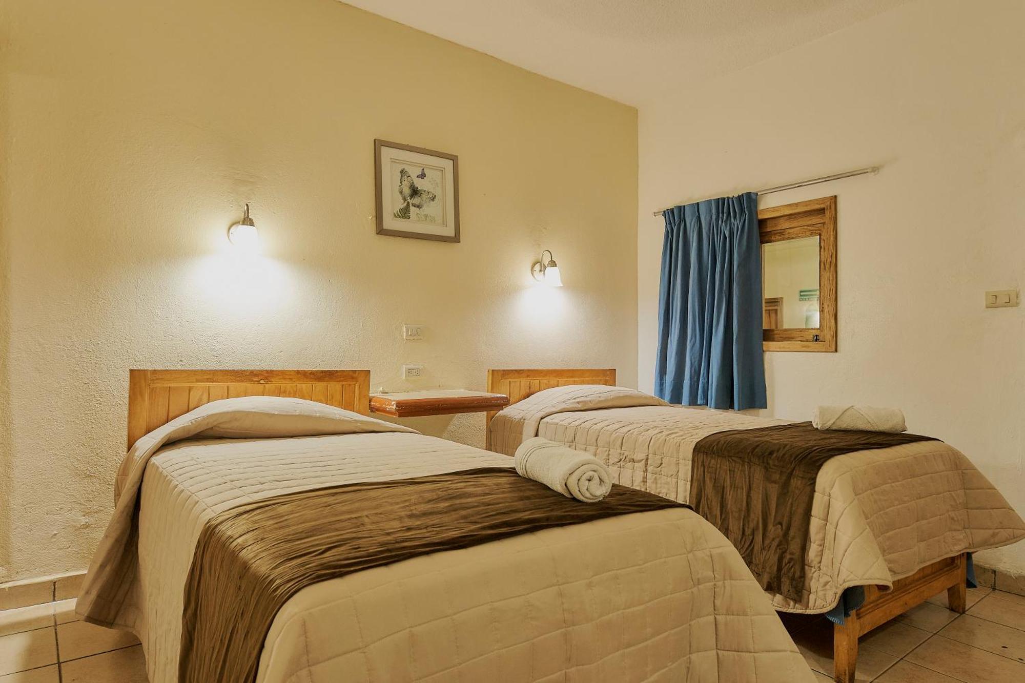 Hotel Cervantino Tapachula Kültér fotó