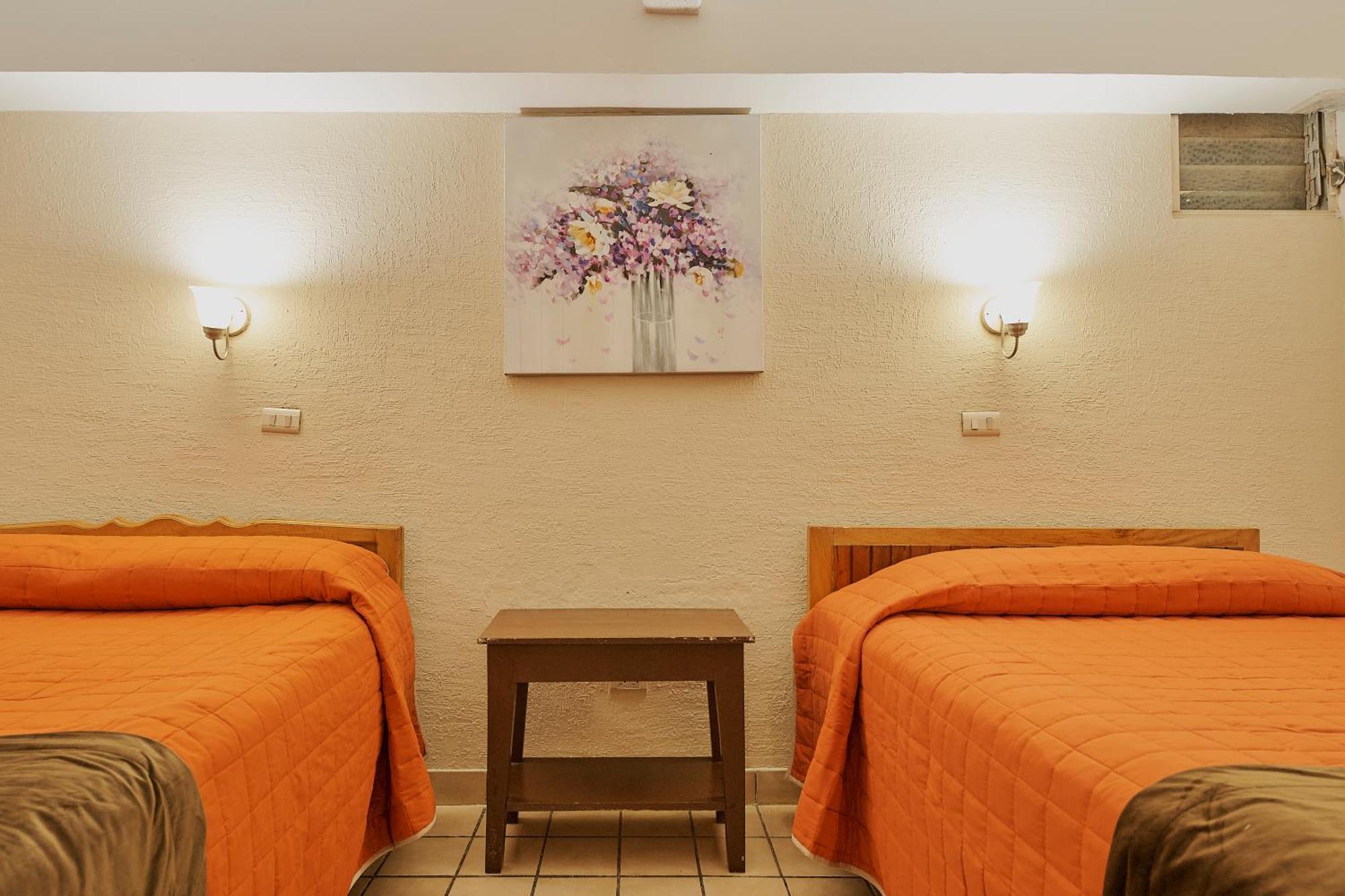 Hotel Cervantino Tapachula Kültér fotó