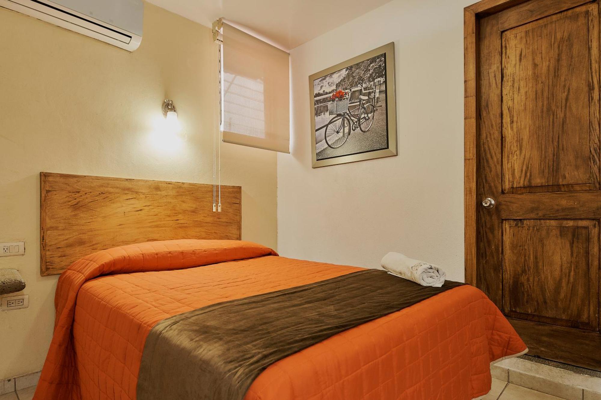 Hotel Cervantino Tapachula Kültér fotó