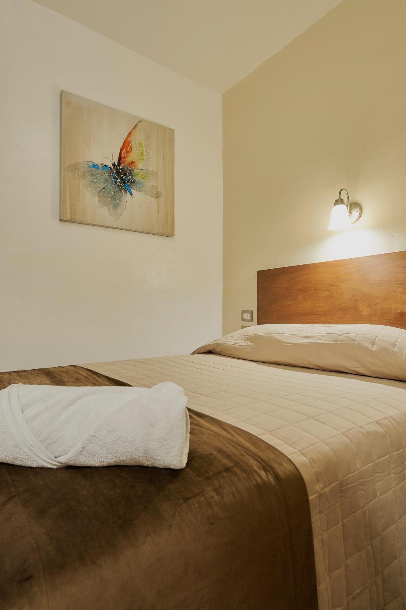 Hotel Cervantino Tapachula Kültér fotó